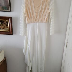 Elegant Cream and White Long Sleeve Dress